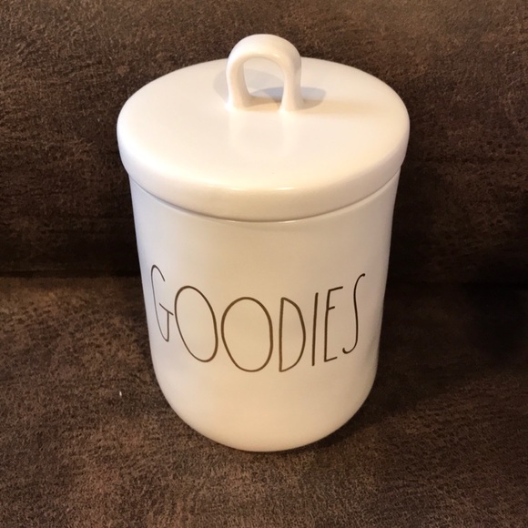 NIB Rae Dunn Goodies canister